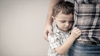 سبع نصائح  تخلص طفلك من الخجل